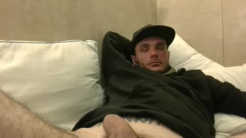 Snapshot of dylp400 chatting on 01.17.25 dylp400 online show from 01.17.25