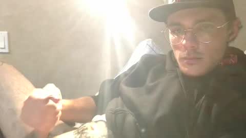 Snapshot of dylp400 chatting on 03.08.25 dylp400 online show from 03.08.25