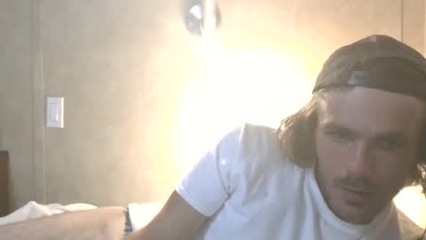 Snapshot of dylp400 chatting on 10.08.25 dylp400 online show from 10.08.25