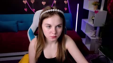 Snapshot of dyna_bae chatting on 02.16.25 Dyna online show from 02.16.25