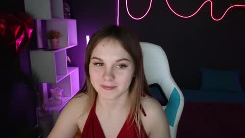 Snapshot of dyna_bae chatting on 03.08.25 Dyna online show from 03.08.25