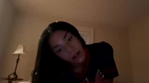 Snapshot of dynasty313 chatting on 10.11.25 Dynasty online show from 10.11.25