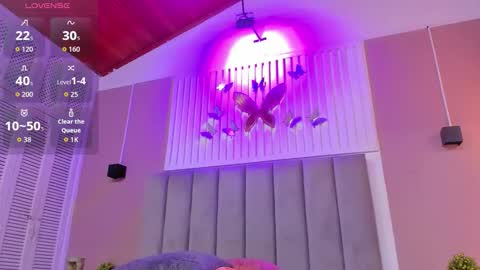 Juana online show from 09.17.25