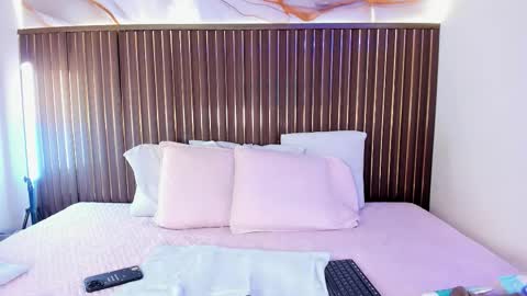 Call me Sofia online show from 12.17.25