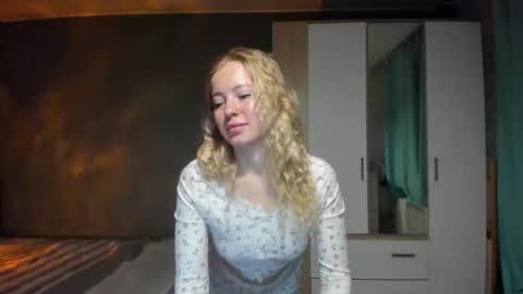 fansly - yourbestbaby online show from 01.06.26