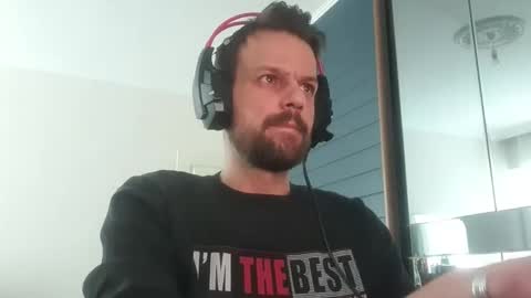 Snapshot of eaglecrm chatting on 11.08.25 eaglecrm online show from 11.08.25