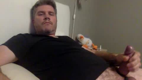 Snapshot of eagleraptor35 chatting on 10.22.25 ER35 online show from 10.22.25