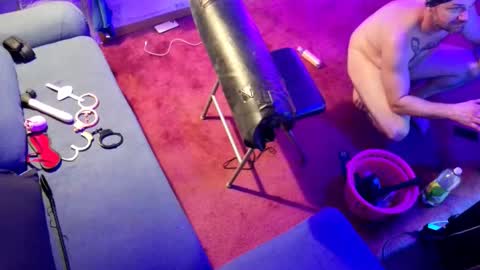 Snapshot of eandj8786 chatting on 12.03.24 Kryztal Klear Jaxx online show from 12.03.24