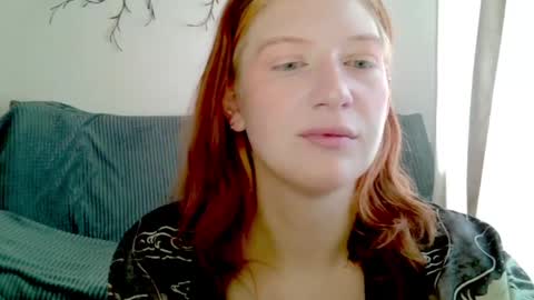 Lily online show from 04.28.26