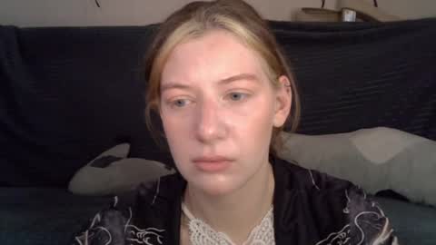Lily online show from 05.11.26