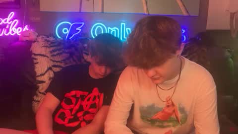 Snapshot of eastinwestin chatting on 03.27.26 eastinwestin online show from 03.27.26