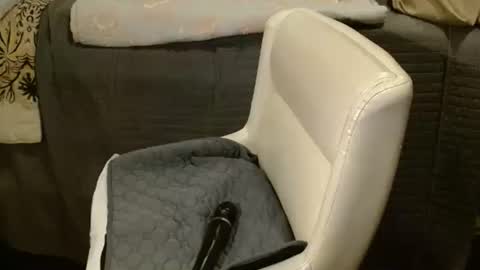 Six online show from 02.07.25