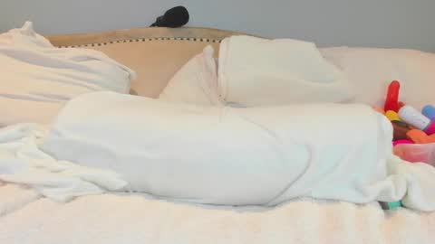 Allison online show from 12.18.24