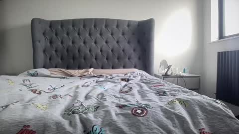 Snapshot of eatmypie69 chatting on 11.28.25 Nadia Ferreira online show from 11.28.25