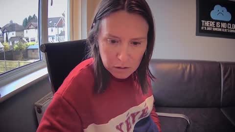 Nadia Ferreira  online show from 03.07.26