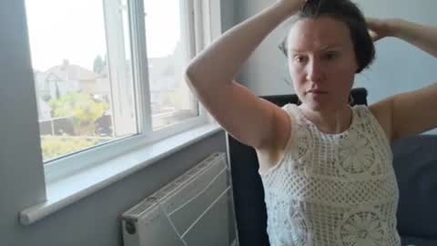 Nadia Ferreira  online show from 06.19.26
