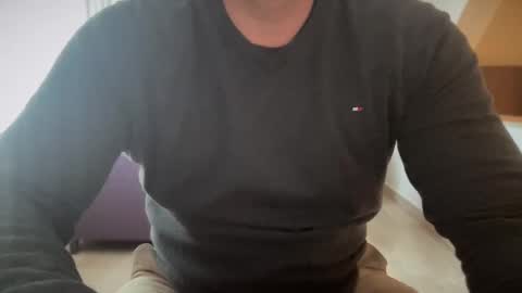 ebnk15 online show from 02.19.25