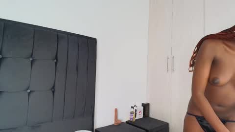 Angelina online show from 10.14.25