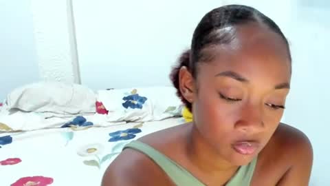 Snapshot of ebony_banks chatting on 07.05.26 Liz online show from 07.05.26