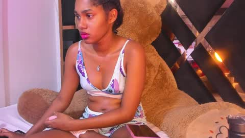 Snapshot of ebony_beautifull chatting on 03.02.25 Luci online show from 03.02.25