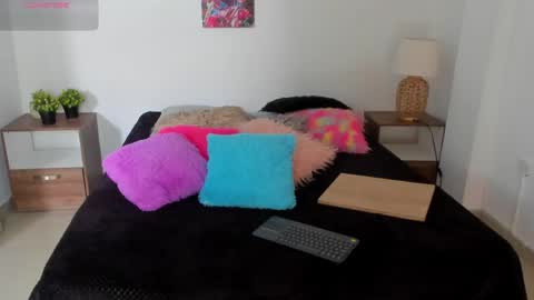 ebony_cute9 online show from 04.25.26
