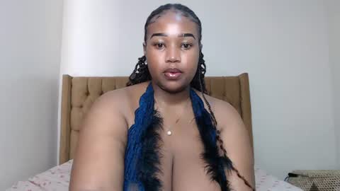 Snapshot of ebony_doll5 chatting on 07.06.26 ebony_doll5 online show from 07.06.26