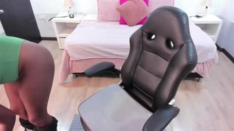 ebony_fantasy2 online show from 09.18.25