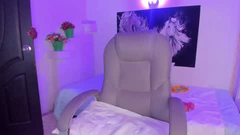 ebony_katterin online show from 01.21.25