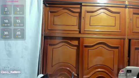 ebony_katterin online show from 10.27.25