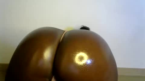 ebony_lynne online show from 04.20.26