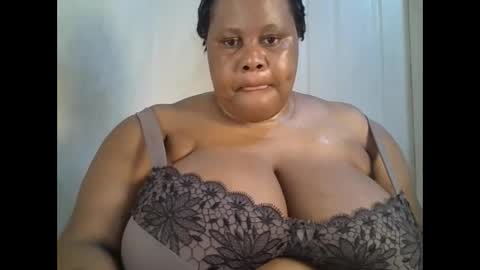 ebony_magixs online show from 10.10.25