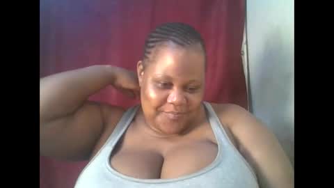 Snapshot of ebony_magixs chatting on 11.16.25 ebony_magixs online show from 11.16.25