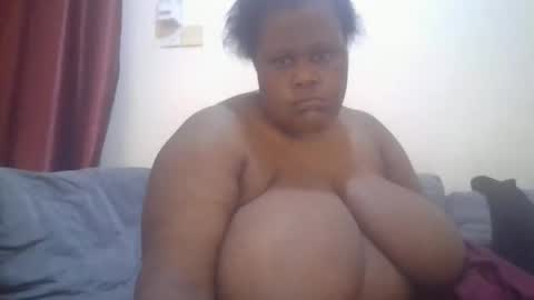 Snapshot of ebony_magixs chatting on 03.11.26 ebony_magixs online show from 03.11.26