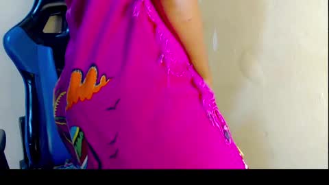 EBONY PETITE online show from 02.09.25