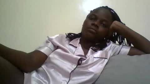 Snapshot of ebony_tasha chatting on 05.28.26 tasha online show from 05.28.26