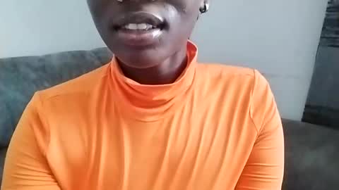 Ebony Melanie online show from 03.02.25