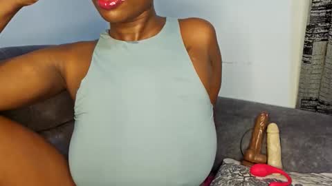 Ebony Melanie online show from 11.30.25