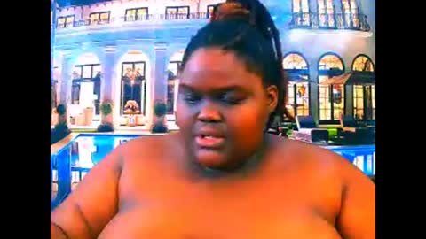ebonyhotbuns4u2luv online show from 05.01.26