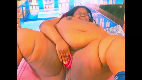 ebonyhotbuns4u2luv online show from 07.28.26