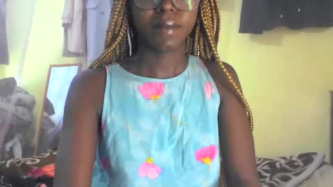 Ebonymuse2 online show from 04.06.26