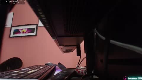 Snapshot of ebonyndsavage chatting on 12.27.24 ebonyndsavage online show from 12.27.24