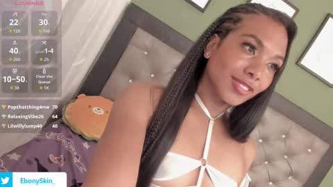 Snapshot of ebonyskinn chatting on 09.17.25 ebonyskinn online show from 09.17.25