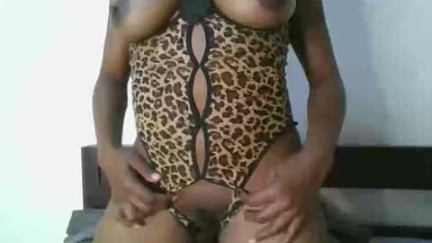 ebonyslut09 online show from 02.28.26