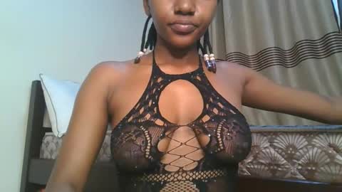 ebonyslut09 online show from 05.02.26