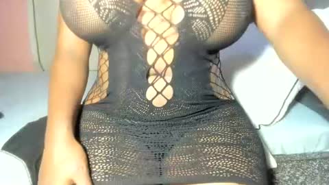ebonysmiles00 online show from 07.10.26