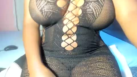 ebonysmiles00 online show from 08.01.26