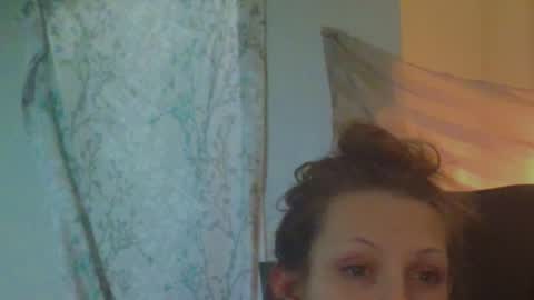 Snapshot of ebrown419 chatting on 11.20.25 ebrown419 online show from 11.20.25