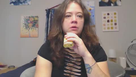 Weird Echo online show from 11.28.25