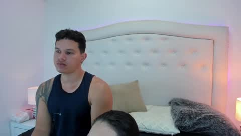    online show from 09.11.25