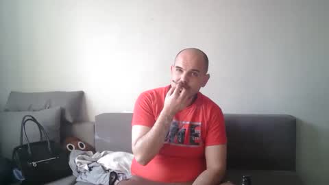 Snapshot of eclipsethrone chatting on 03.25.26 EclipseThrone online show from 03.25.26